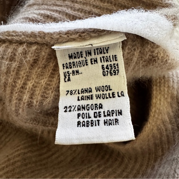 Vintage United Colors of Benetton Taupe V-Neck Sweater, Wool + Angora, Small - Picture 6 of 12
